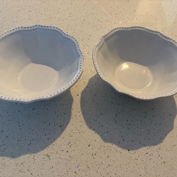 Pottery Barn Leila Dinnerware Set - Picture 5 of 8